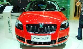 新款两厢车 新款两厢车